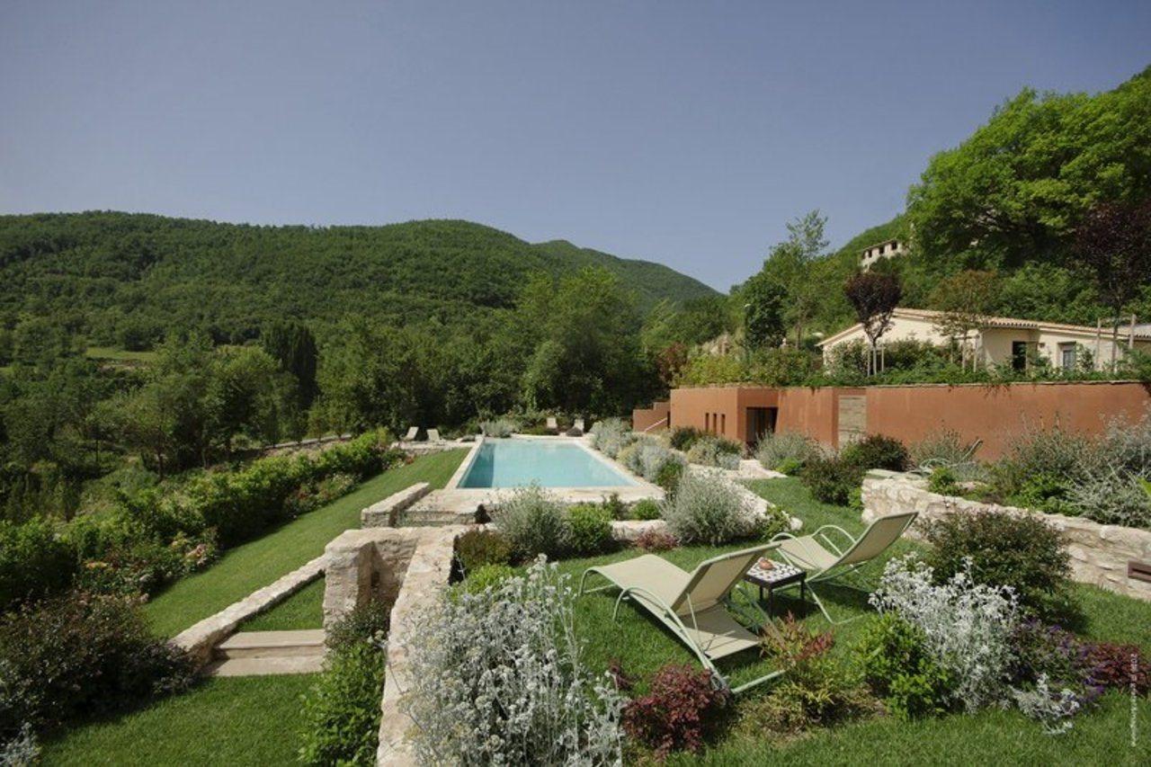 Castello Di Postignano Hotell Sellano Exteriör bild
