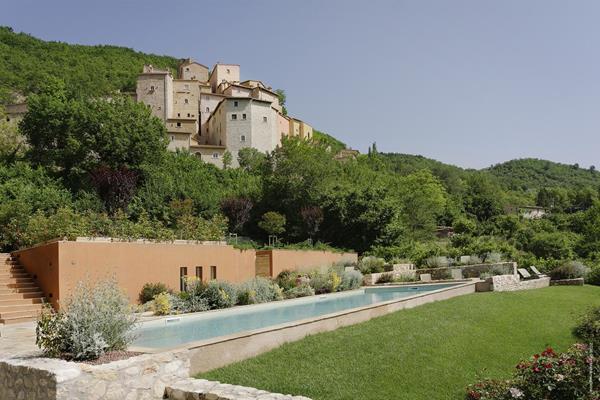 Castello Di Postignano Hotell Sellano Exteriör bild